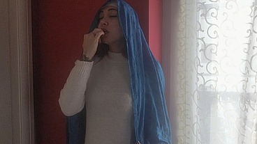 ChantalChannel - lamadonna può sorprenderti giocando e pisciando sulla cro...- very very very extreme irreligious