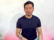 Boxeador dotado casado tiene sexo con su intimo amigo por que la esposa lo dejo