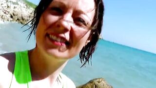 French amateur cougar try sex on the beach with short