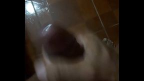 Novinho gozando