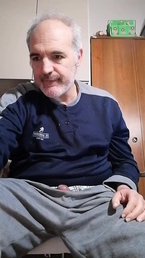Cum for an Italian