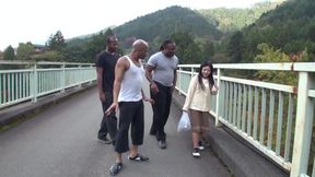A179F07 A petite black-haired young wife found in a quiet mountain area is also fascinated by black cocks! Black man picking up leads to immediate orgasm and climax!