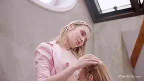 Alice Shea, Blonde Girls And Beautiful Girls - Two Beautiful And Licking Each Others Pussy