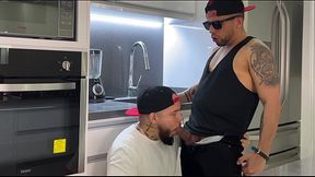 Mi Gymbro despues Del Gym , Nos Sacamos La Leche