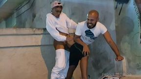 pelas ruas de sao paulo com amigos fiz sexo em locais publico