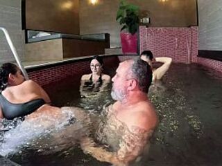 A lot of debauchery in the motel pool, me and 2 allies with Binho Ted.