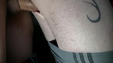 2202 Jess baisé par un chubby latino avec une bite enormeJess va réussir à ...