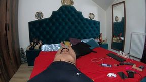 lazy morning masturbation – topless in sweatpants & so wet 🛏️💦 233