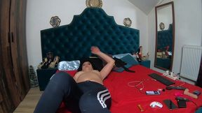 lazy morning masturbation – topless in sweatpants & so wet 🛏️💦 233