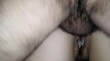 Tirando a virgidade do cuzinho