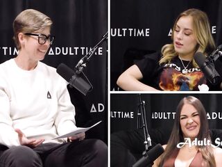 Anna Claire Clouds Loves Pheromones As Long As The Person Is CLEAN