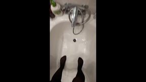 milf pissing compilation