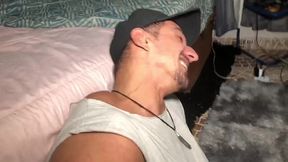 jogo verdade ou consequencia termina em surubao entre amigos