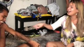 jogo verdade ou consequencia termina em surubao entre amigos