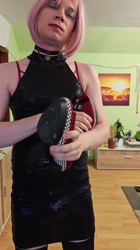 Sissy running workout in dress and heels blowjob   Clip 1