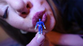 Erotic Giantess Cuddling - The Ranger Lost his Power