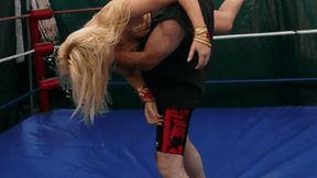 The SENSATIONAL BATTLE OF THE COASTS - Amber O'Neal vs Female Destroyer (IN HIGH DEFINITION)