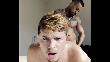 Esse macho me fez de putinha