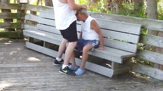 Abuelo y gordito: sexo público con maduros amateurs66666