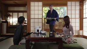 Busty wife Kikuno Ran gets sensual with a blind masseur, awakening her desires