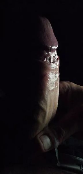 BWC hot cumshot up close