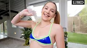 Becky Summer Gets Her Twat Doused In Oil And Cum