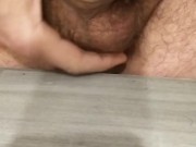 Je branle ma bite asiatique avec éjaculation