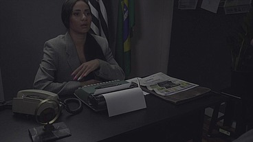 THE HOT SHERIFF WAS HORNY AND FUCKED THE HANDHANDED INMATE ON THE STAIRS - CAROL FÊNIX E OSCAR LUZ