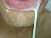 correte en mi boca, juego con tu semen, y me lo trago, primer plano, gay travieso, lengua, sloopy