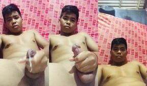 Pinoy Jakolero Tears Busted By Filipino Cumslut