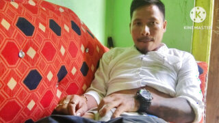 Noir, putain, se masturbe, robe &#8211; travestis indiens tatoués et encrés, putes gays se faisant baiser analement