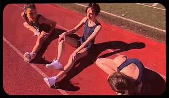 Besties' Sizzling Tongue Frenzy