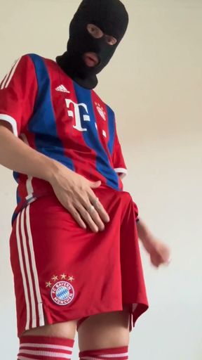 Horny Bro Comes Home From Soccer Practice