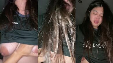 Sex in car Thai girl สาวไทยแอบจอดรถเย็ดกัน