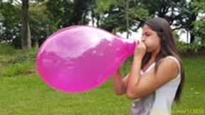Gisele Blow to Pop a TT 14"
