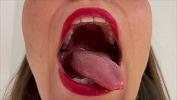 Mouth Fetish, Tounge Fetish, Giantess