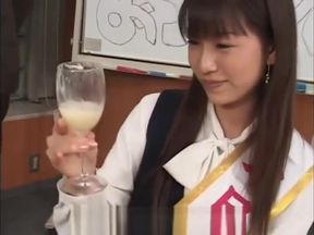 Asian Babe Lapping Up Loads in Gangbangers&#039; Bukkake