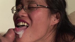 Asian milf pussy fucking fingering..cum in mouth