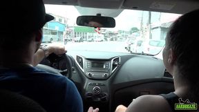 evy kethlyn e uma personal que vai dar aula para loupan chegando la ele saiu e o seu amigo thelo aproveita para picar rola na professora