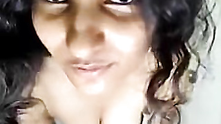 Insatiable Tamil Doll Bosoms Dikhayi Striptease Karke Fresh BOYFRIEND Ko TELEGRAM-@BossStuff01