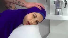 Max Born & Sereyna Gomez in Vain Muslim Woman Fucked Back To Reality - Porncz