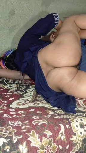 Bhabhi Ko Raat Me Jor Se Chudhai in House Hindi Audio