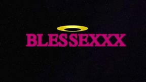 i convince the delivery man to play with my dick - magic javi