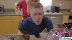 Blonde Bareback Anal Studs Ass With Malisa Moir And Emma Rose