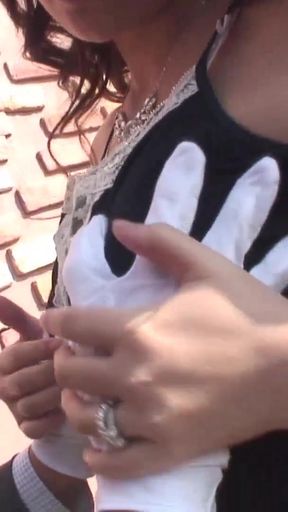 Stunning moment from "Notgeile Asiatin fickt mit den Freunden Ihres Vaters"