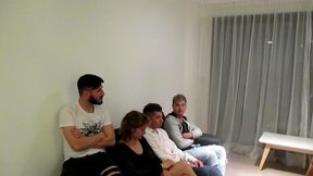 z b 30 , con mi hermanastra y uno de mis hijastros inventamos una terapia de grupo para hacer una orgia con dos vecinos de arriba , capitulo 30