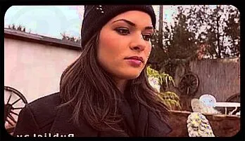 Suzy Bell Brunette Outdoor Fun for Cash - HD Popular today