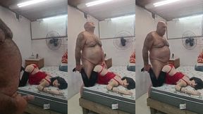 a boneca do tiuzao e muito gostosa o coroa sempre coza nela ela me da muito tezao