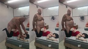 a boneca do tiuzao e muito gostosa o coroa sempre coza nela ela me da muito tezao