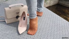 Foot Posing_new Pantyhose get dirty HD mp4 1920x1080